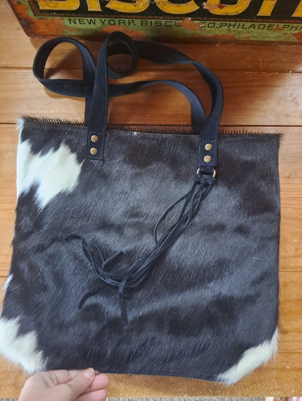 Fabulous MJ New York Shoulder Tote Bag Black and White Hair-on Cowhide Leather
